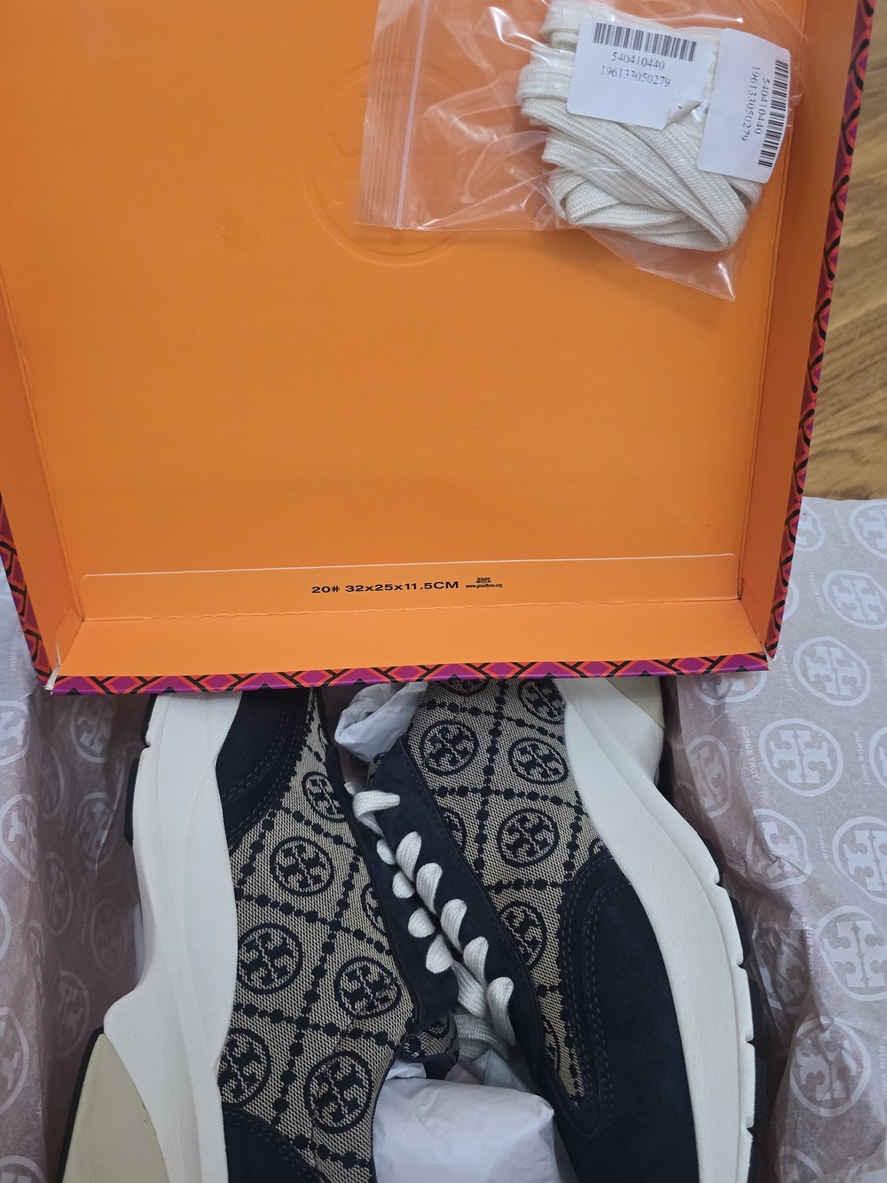 Tory Burch Navy Logo Jacquard Runner Sneakers Size Us 10.5